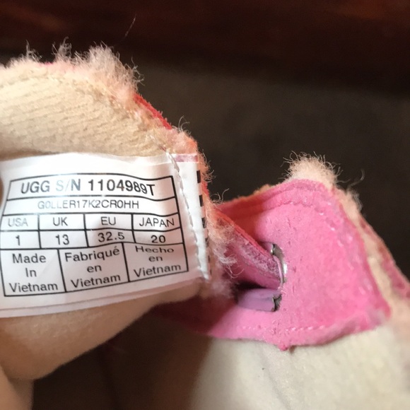 UGG Velcro close sneakers - Picture 10 of 10